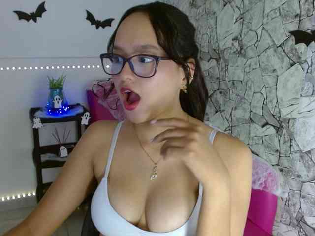 kata-miller webcam