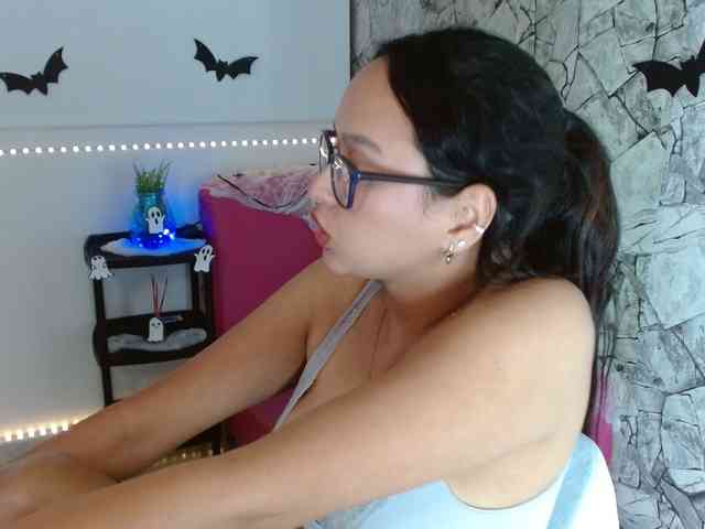 kata-miller webcam