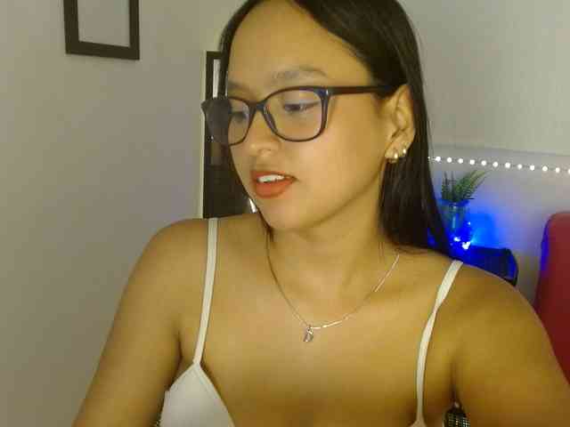kata-miller webcam