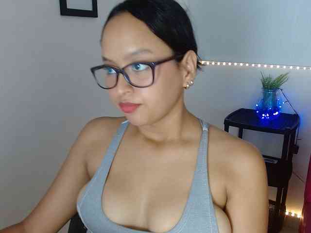 kata-miller webcam