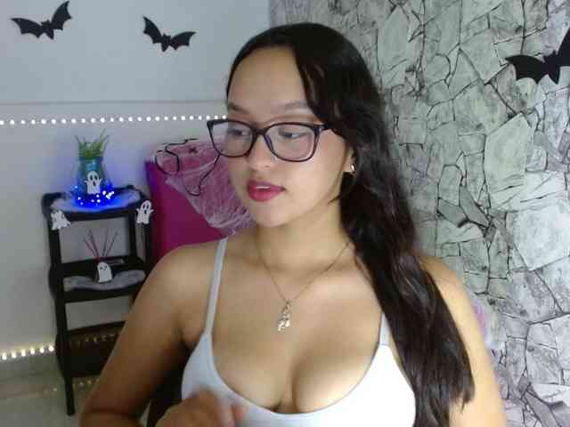 kata-miller webcam