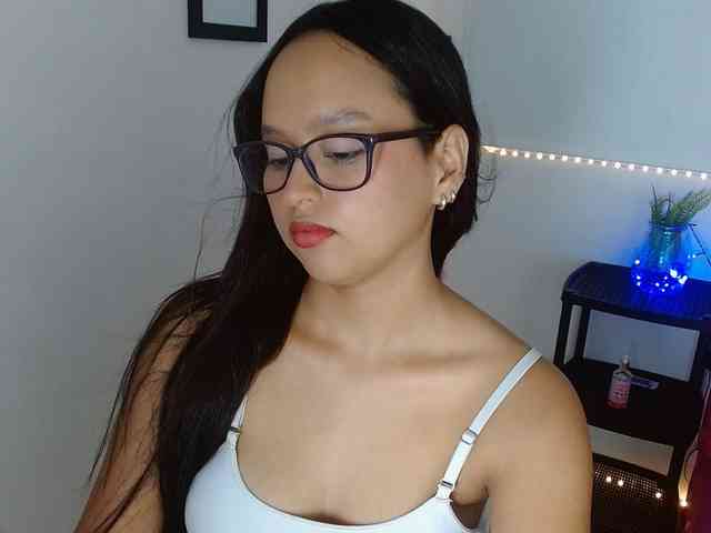 kata-miller webcam