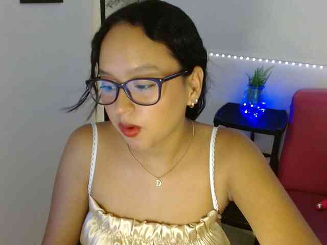 kata-miller webcam