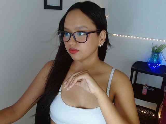 kata-miller webcam