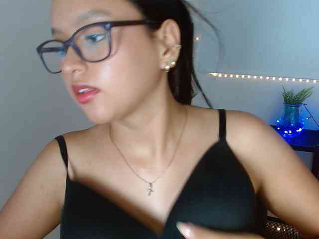 kata-miller webcam