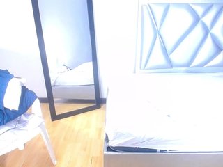 goldenn-ass Porn Show