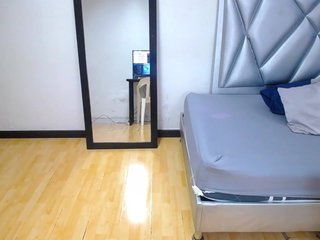 goldenn-ass Porn Show