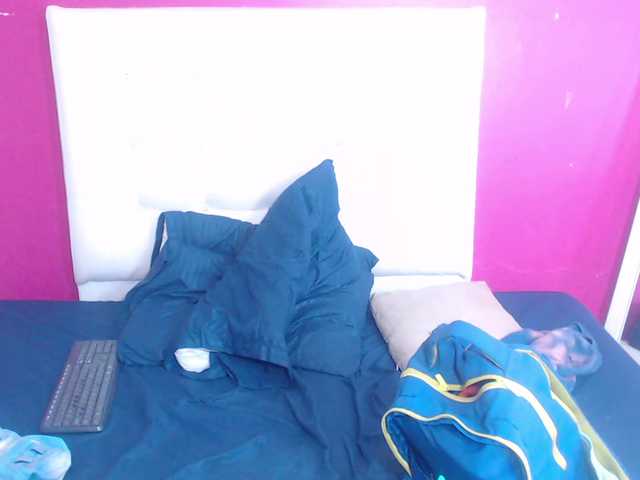 goldenn-ass's BongaCams show and profile