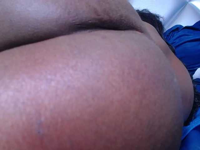 goldenn-ass's BongaCams show and profile