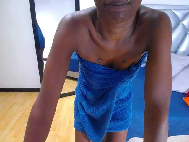  goldenn-ass chat room