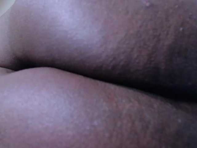 goldenn-ass's BongaCams show and profile