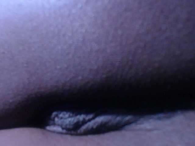 goldenn-ass's BongaCams show and profile