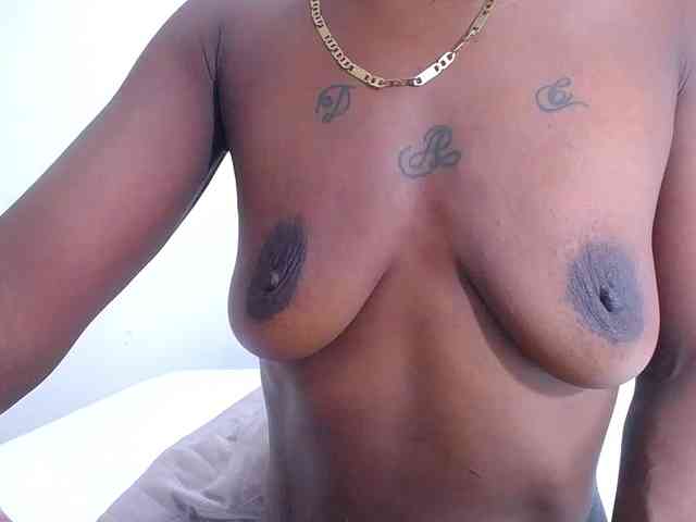goldenn-ass webcam