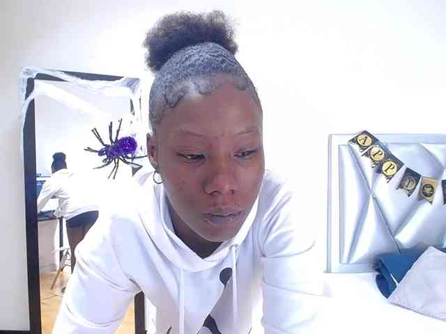 goldenn-ass webcam