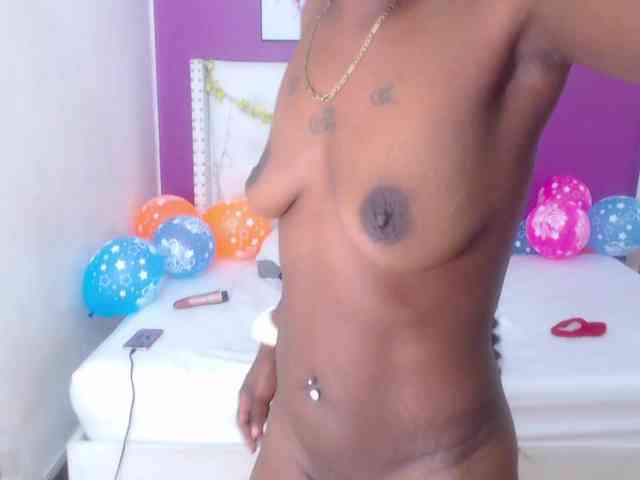 goldenn-ass webcam