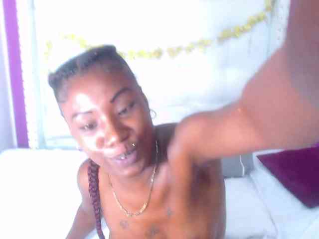 goldenn-ass webcam