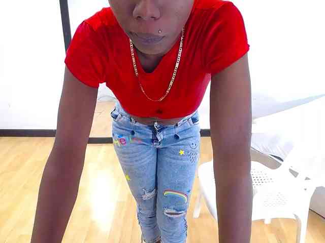 goldenn-ass webcam