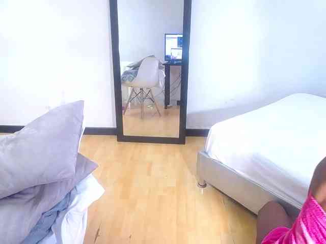 video chat for free Goldenn-ass