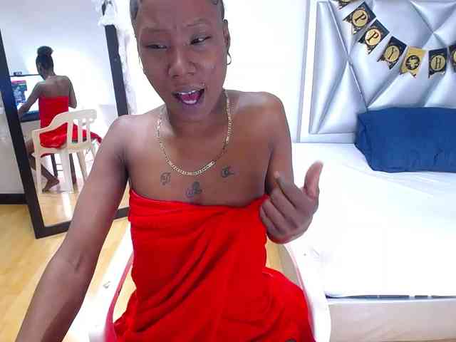 goldenn-ass webcam