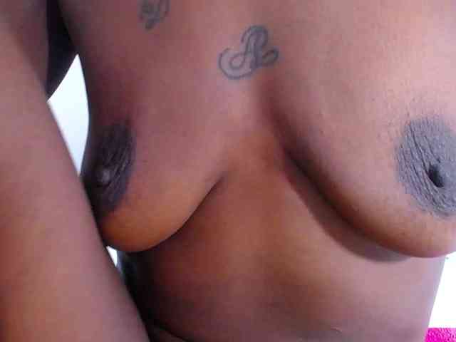 goldenn-ass webcam