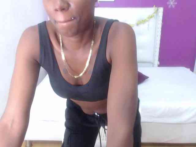 goldenn-ass webcam