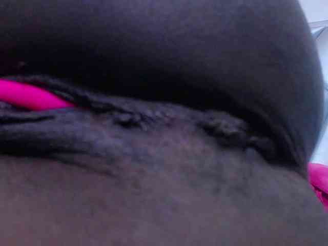 goldenn-ass webcam