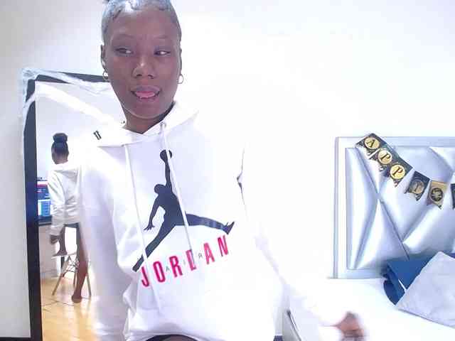 goldenn-ass webcam