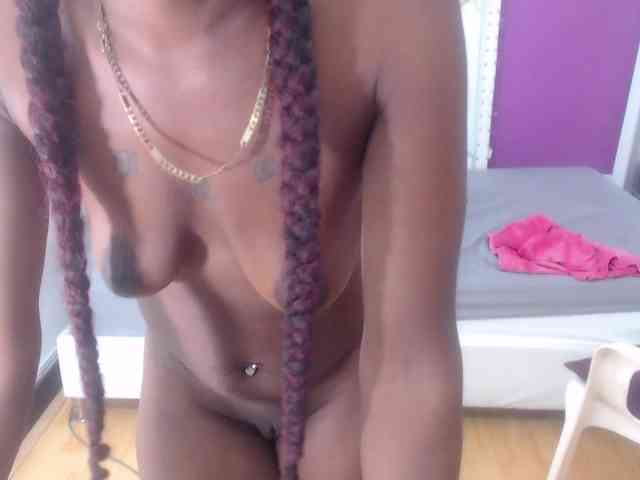 goldenn-ass webcam
