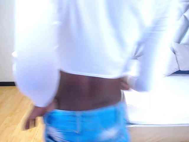 goldenn-ass webcam