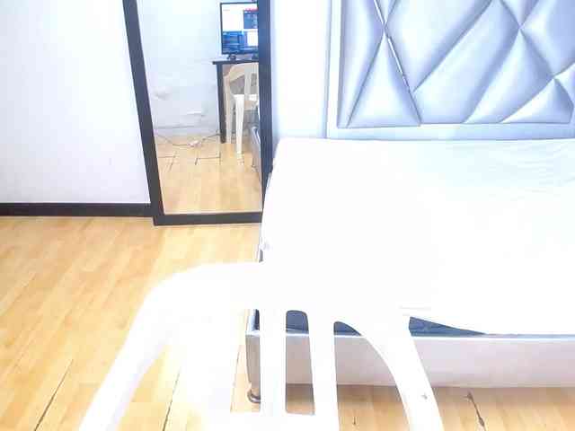 goldenn-ass webcam