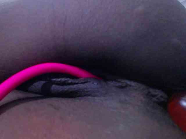goldenn-ass webcam
