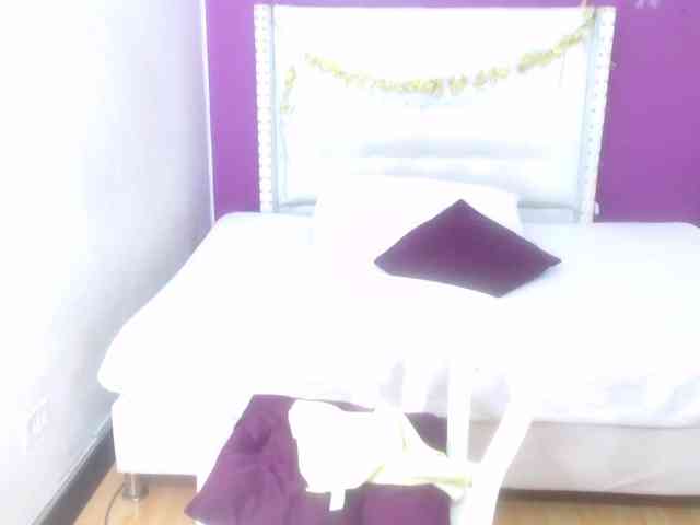 goldenn-ass webcam