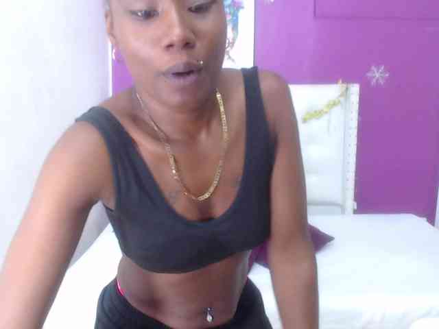 goldenn-ass webcam