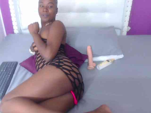 goldenn-ass webcam