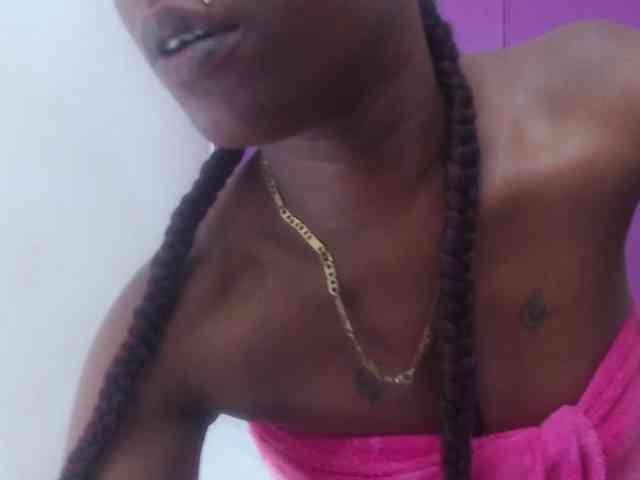 goldenn-ass webcam