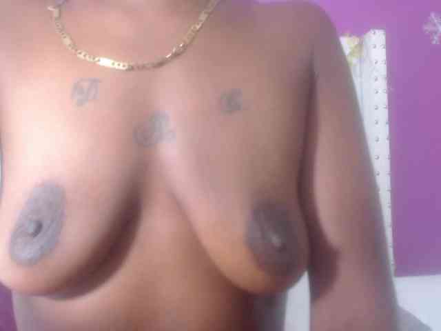 goldenn-ass webcam
