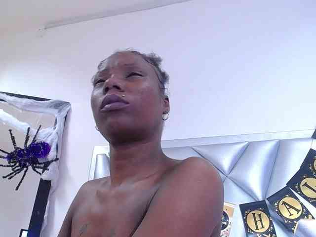 goldenn-ass webcam