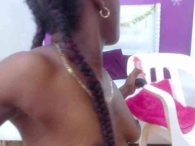 goldenn-ass webcam