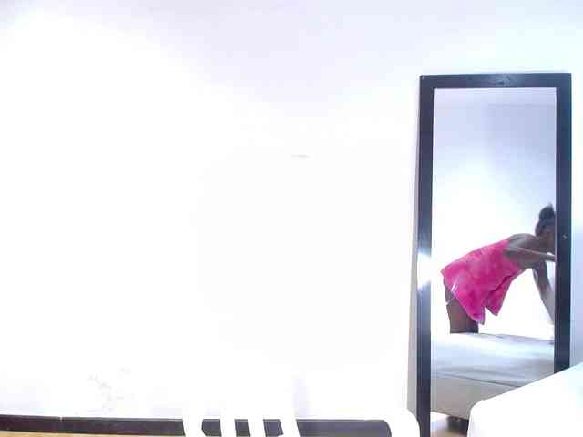 goldenn-ass webcam