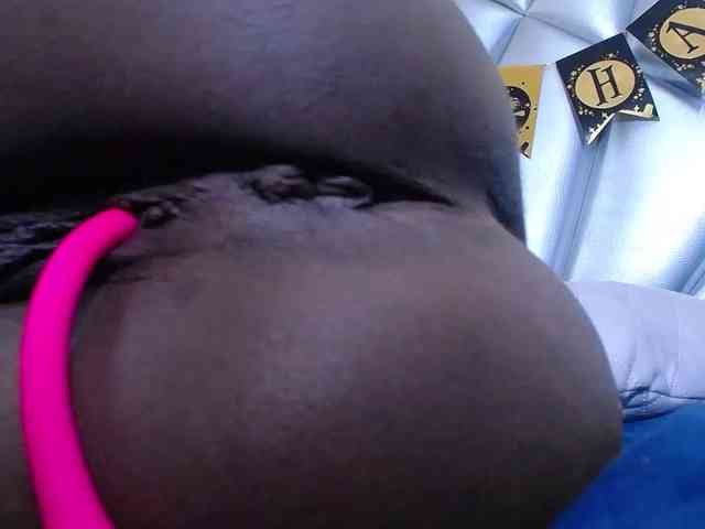 goldenn-ass webcam