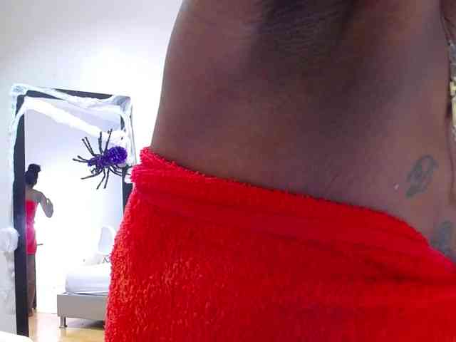 goldenn-ass webcam