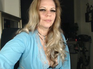 LadyVelvet Porn Show