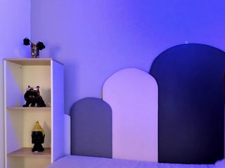 TaraCarson Porn Show