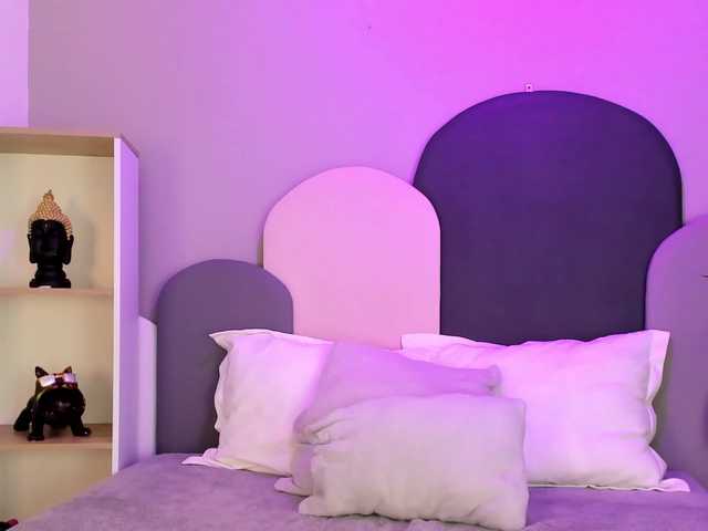 TaraCarson's BongaCams show and profile