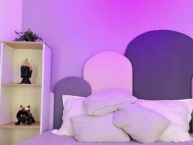 TaraCarson's BongaCams show and profile