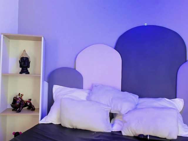 TaraCarson's BongaCams show and profile