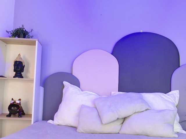 TaraCarson's BongaCams show and profile