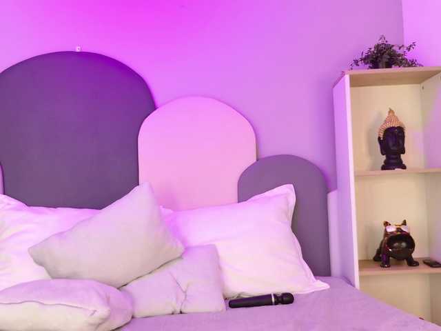 TaraCarson's BongaCams show and profile