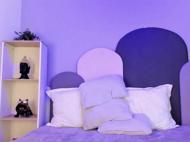 le modèle TaraCarson est en webcam porno dans un show sur le site bongacams, il possède les tags suivants: Latino/Hispanic,Redhead,Shaved