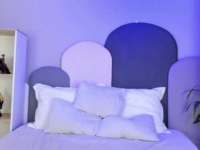 TaraCarson's BongaCams show and profile